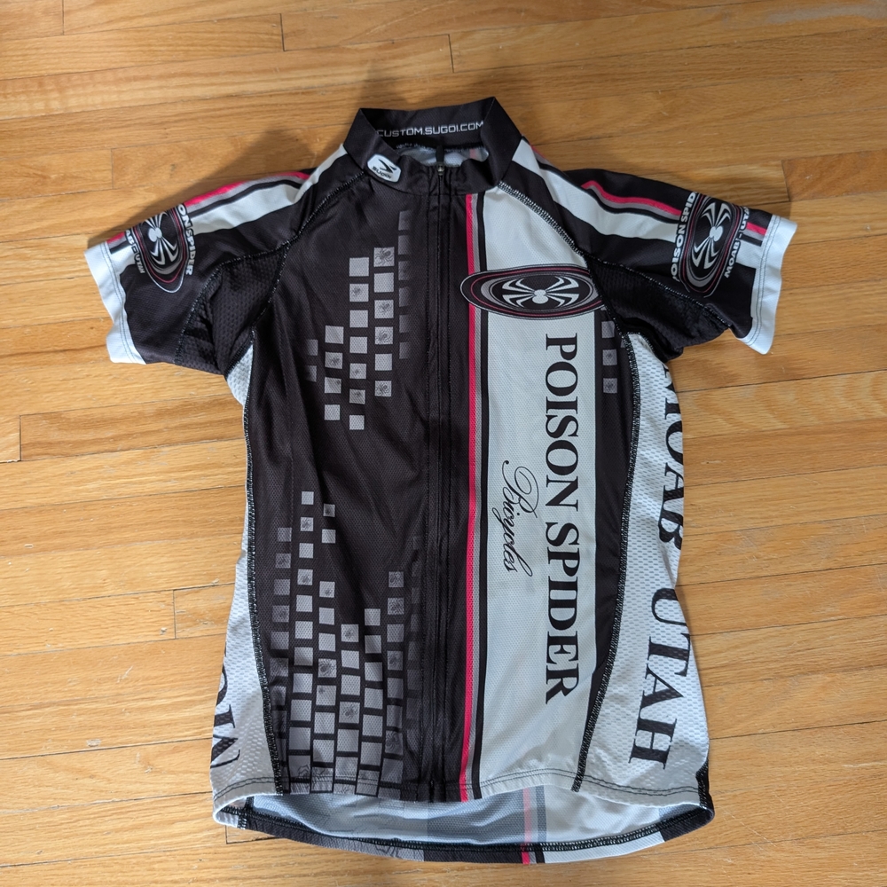 SUGOI Women’s Poison Spider Black, White & Pink Cycling Jersey